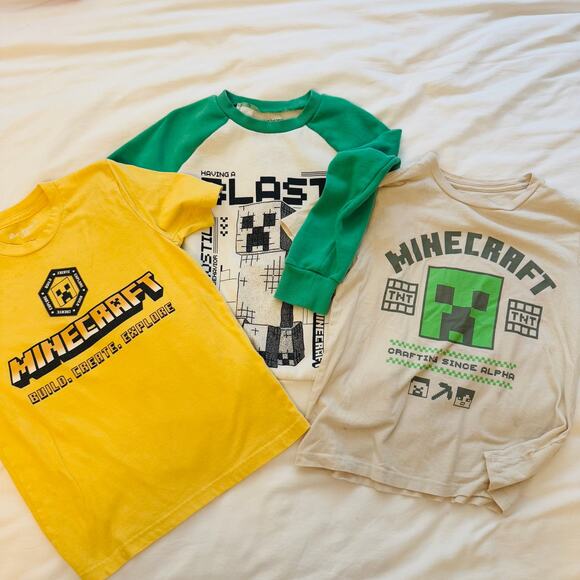 Minecraft Boys Bundle Size 7-8: Two T-Shirts, Crewneck Sweatshirt - Picture 1 of 9